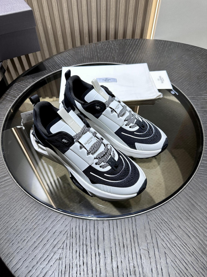 VALENTINO GARAVANI SNEAKER