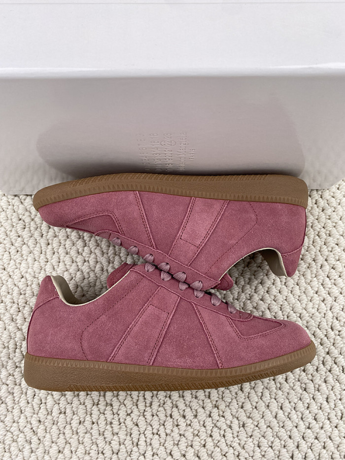 ma*s*n Ma*i*la sneaker