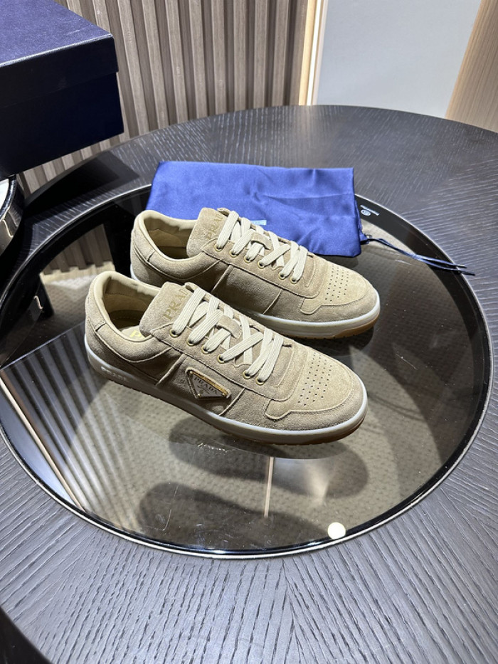 PRDA Sneaker