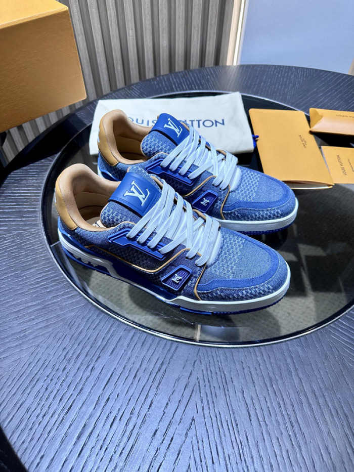 LUSV SNEAKERS