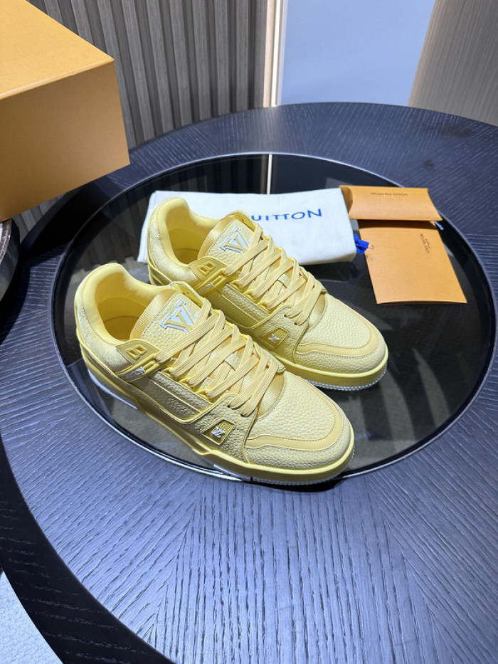 LUSV SNEAKERS