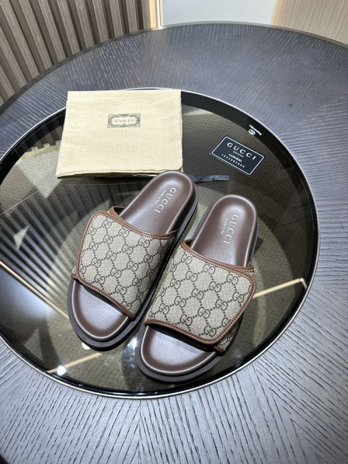 GCI GG Slide Sandal