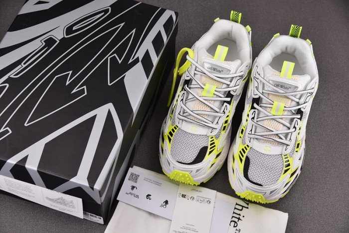 OFF-WHITE BE RIGHT BACK