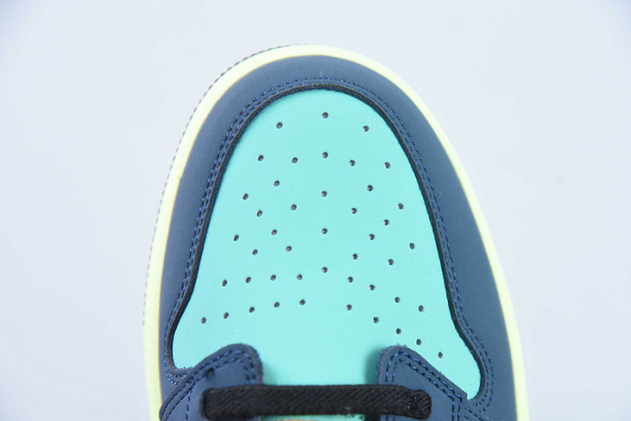 Air Jordan 1 Low Flyease Bio Hack DM1206-201