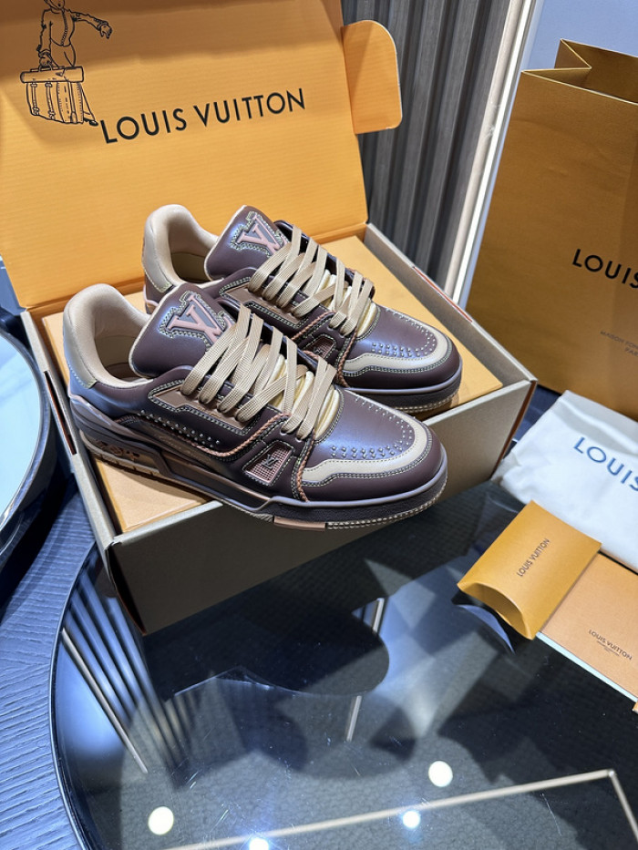 LUSV SNEAKERS