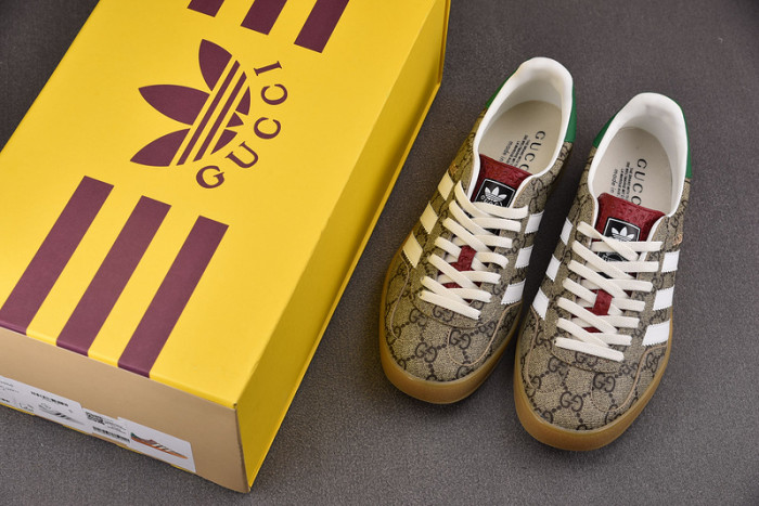 G*u*i x wmns gazelle 