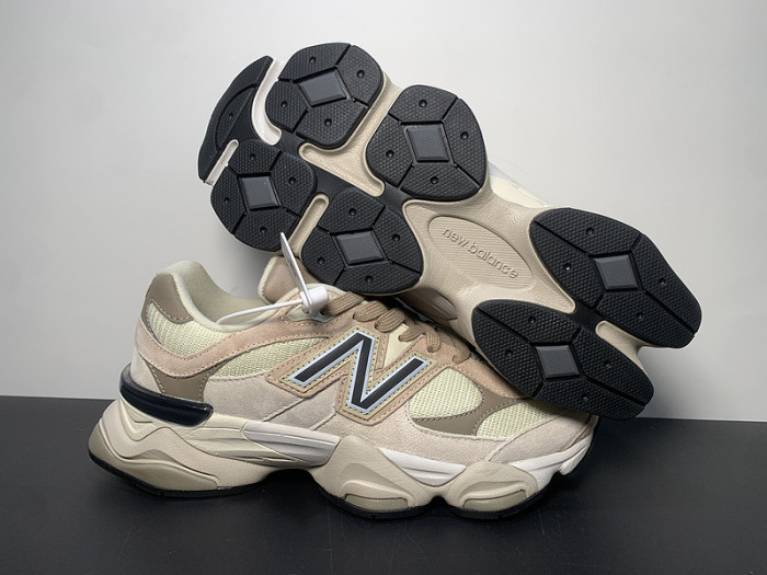 New Balance 9060 Beige Cream U9060ZBB