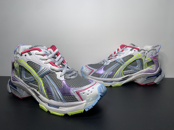 BALCIA RUNNER SNEAKER