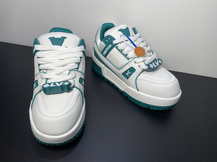 LUSV SNEAKERS