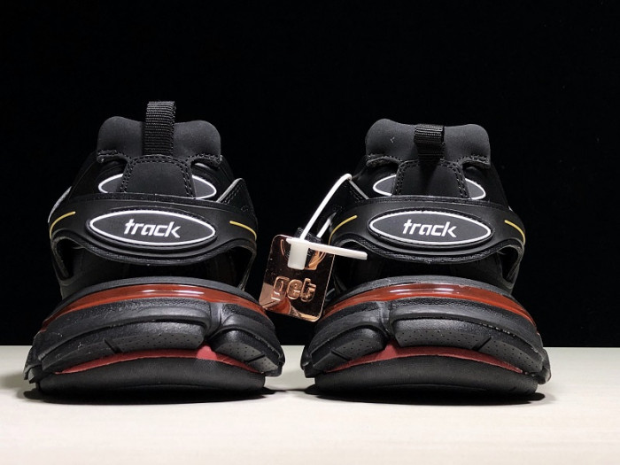 BALCIA Track SNEAKER