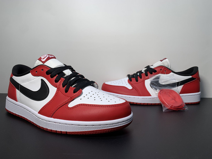 AIR JORDAN 1 RETRO LOW CHICAGO (2016) 705329-600