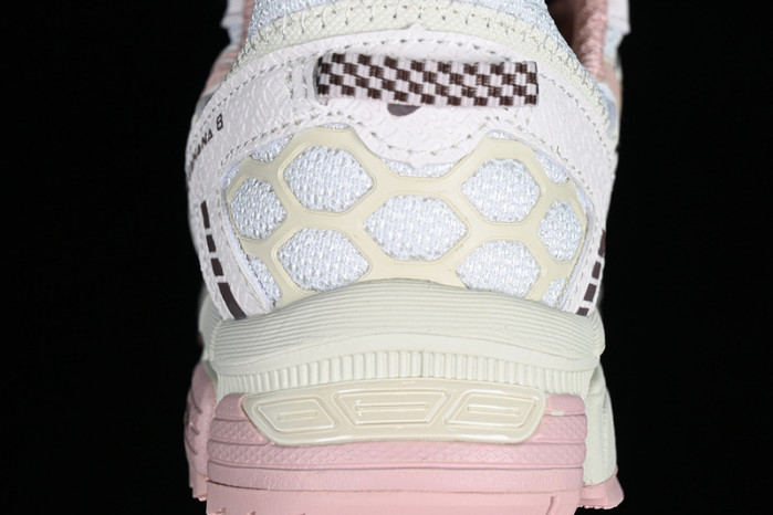 (wmns) As*ic*s gel-kahana 8 shoes white/pink 1012a978-102