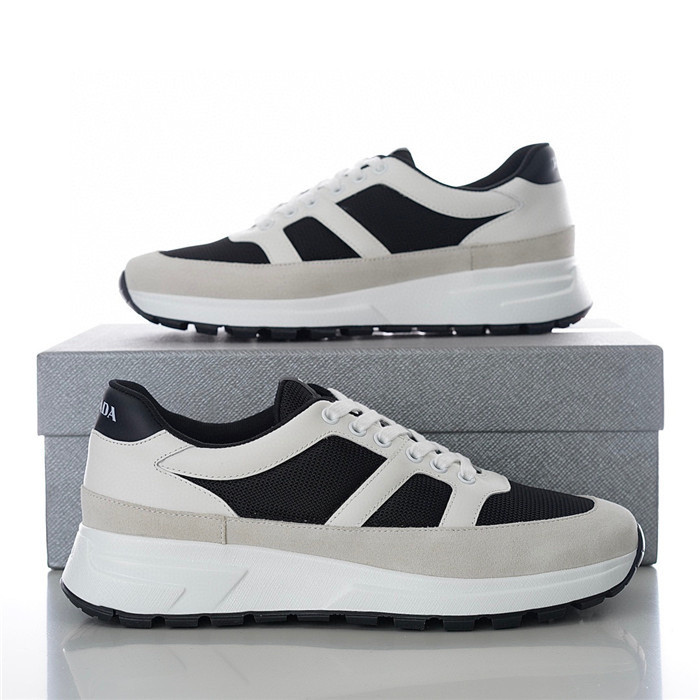PRDA Sneaker