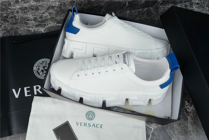 VRCE Sneaker
