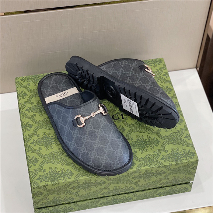 GCI GG Slide Sandal
