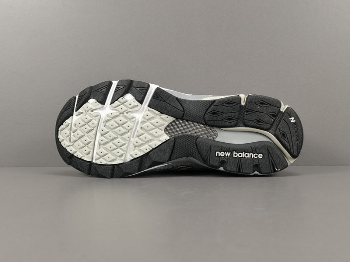 New Balance 990v3 MiUSA Grey M990GY3