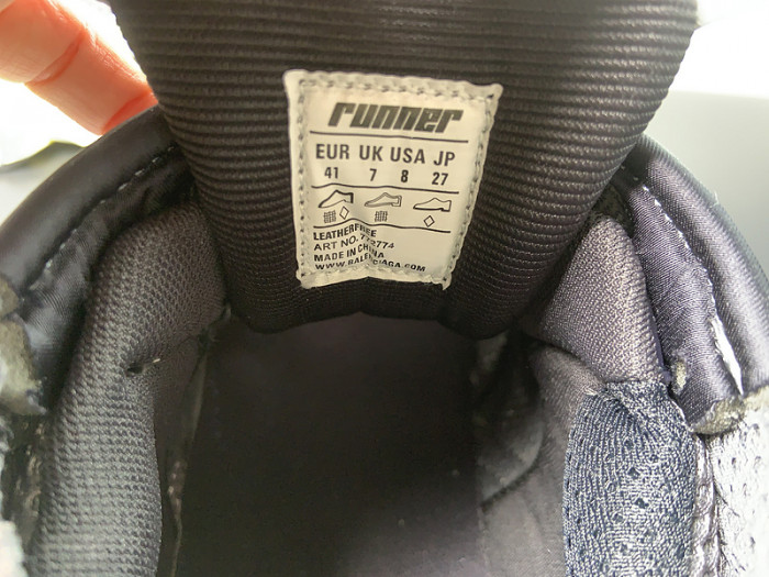 BALCIA RUNNER SNEAKER