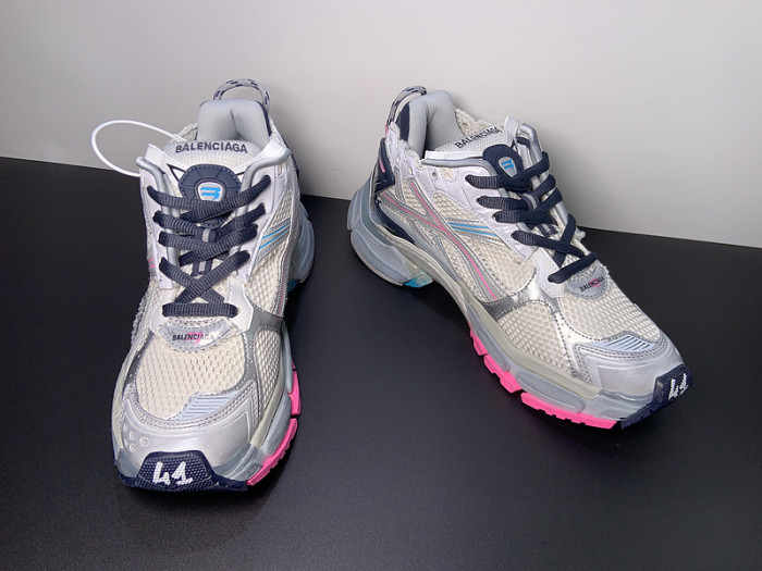 BALCIA RUNNER SNEAKER