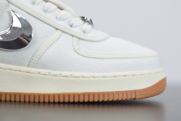 Travis Scott x Air Force 1 AQ4211-101