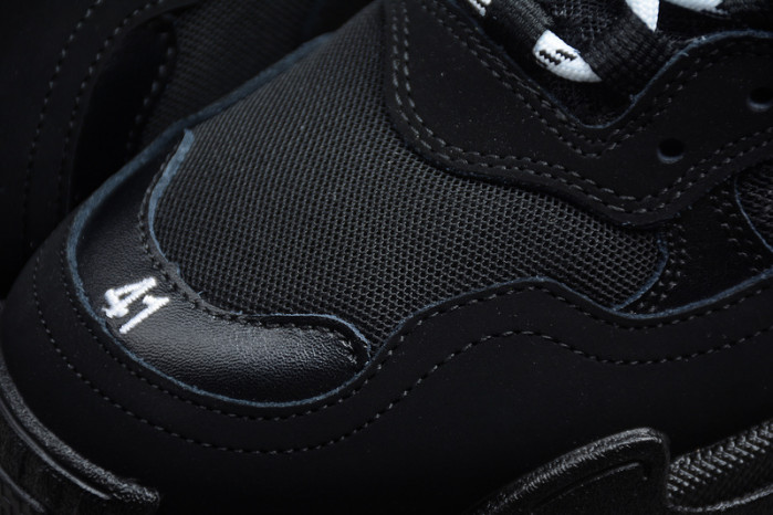 BALCIA Triple S Sneaker