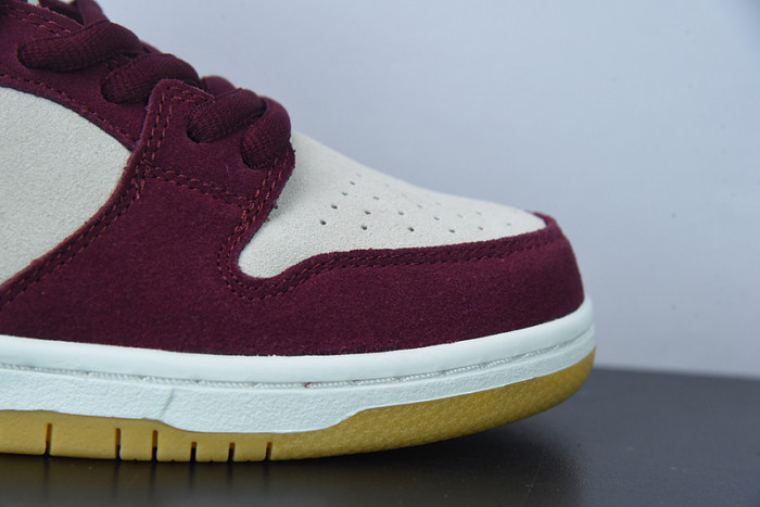 Nike SB Dunk Low Skate Like A Girl DX4589-600