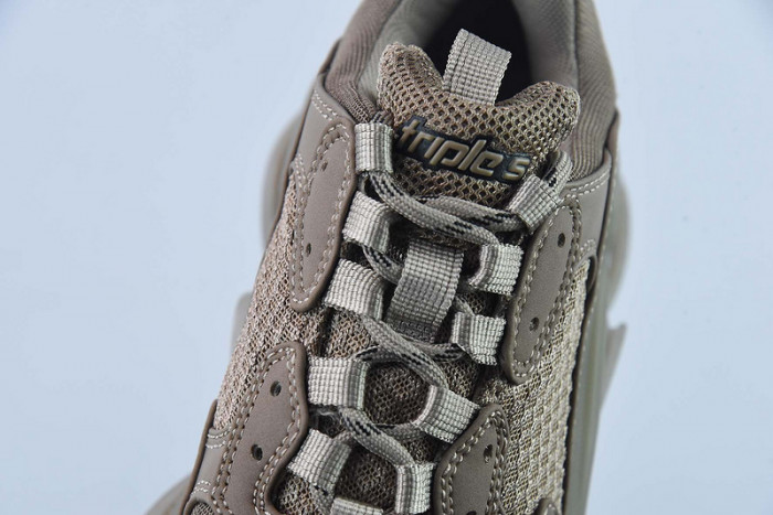 BALCIA Triple S Sneaker