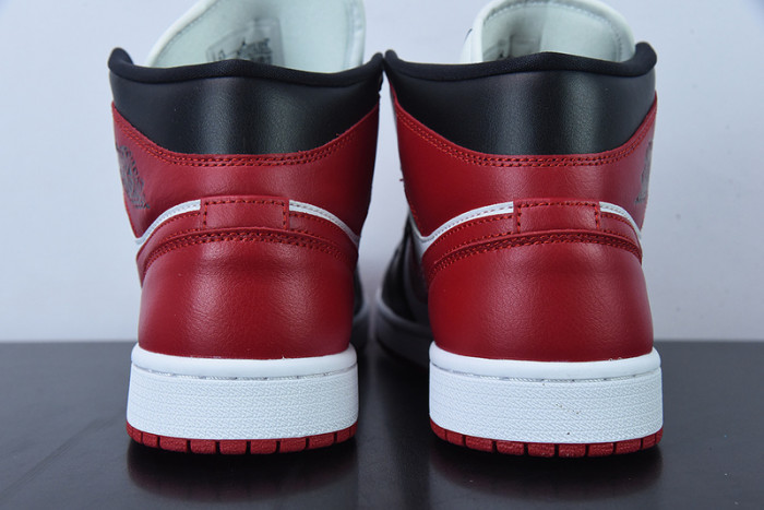 Jordan 1 Mid Alternate Bred Toe (Women