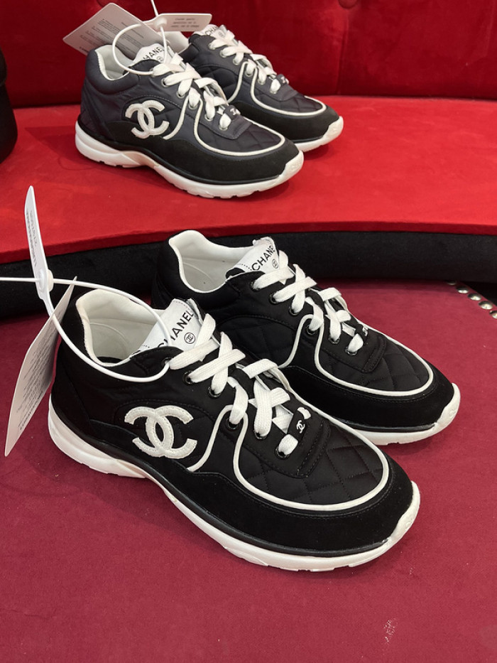 CHNL Sneaker
