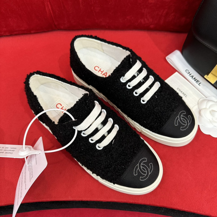 CHNL Sneaker