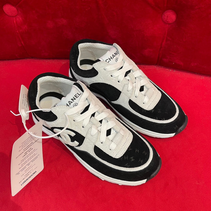CHNL Sneaker