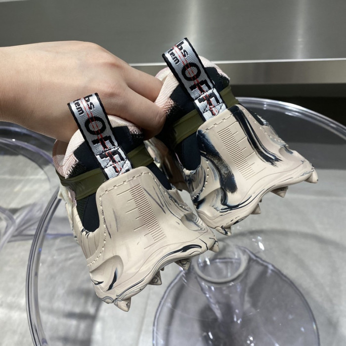 OFW C/O ODSY-1000 SNEAKER