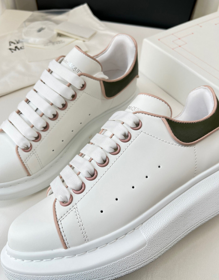 ALEXMQ Sneakers