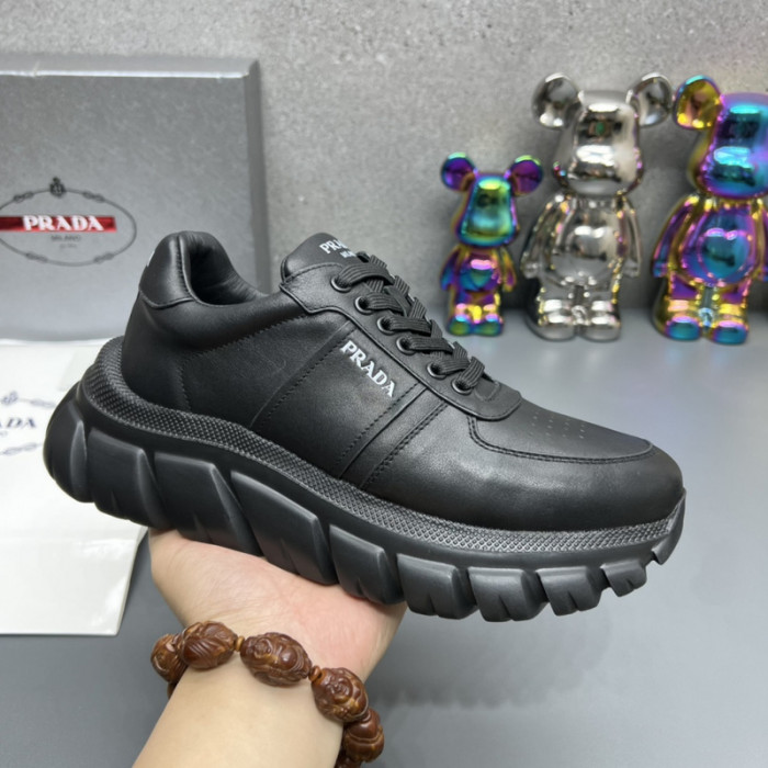 PRDA Sneaker