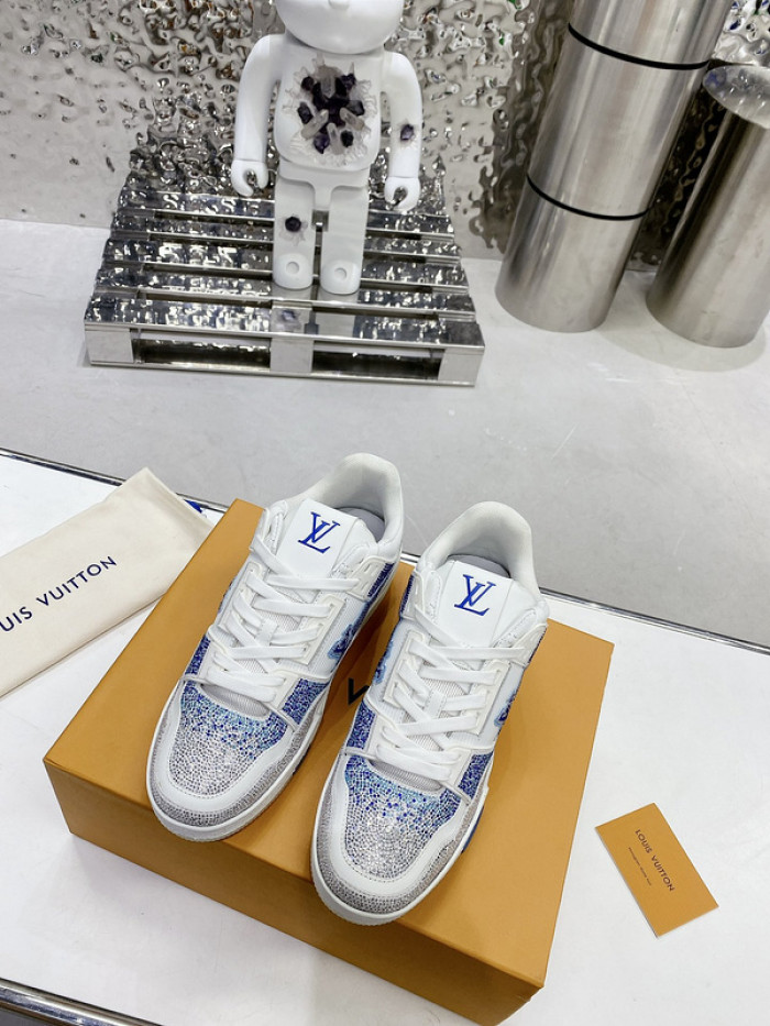LUSV SNEAKERS