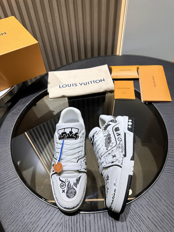LUSV SNEAKERS