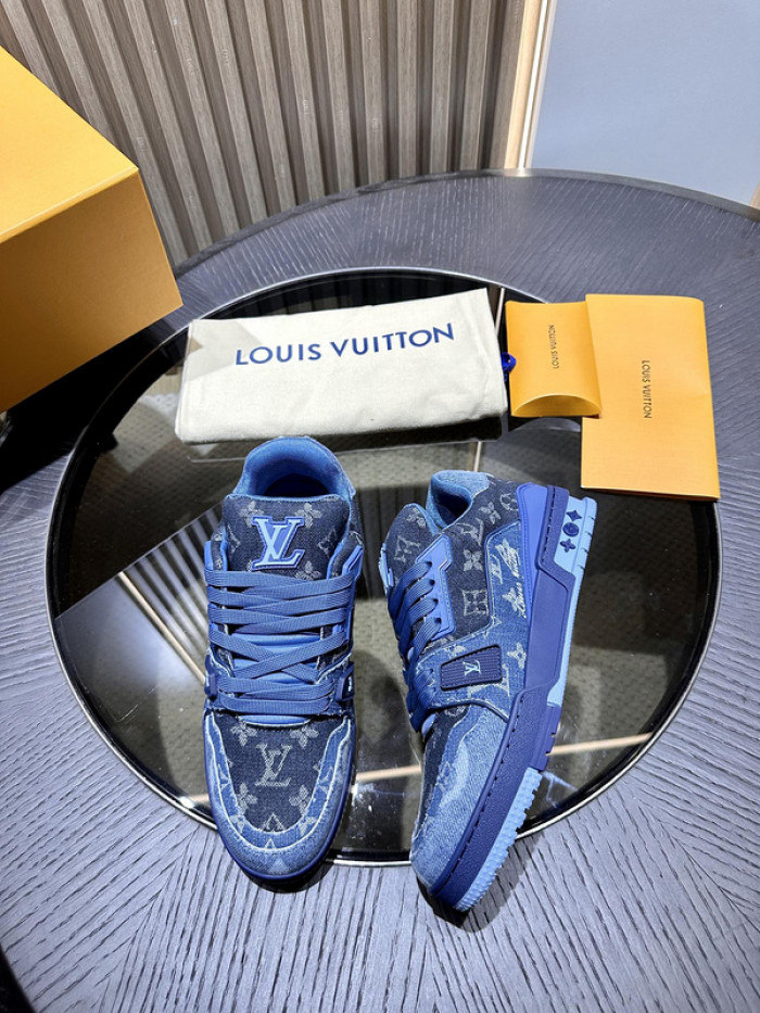 LUSV SNEAKERS