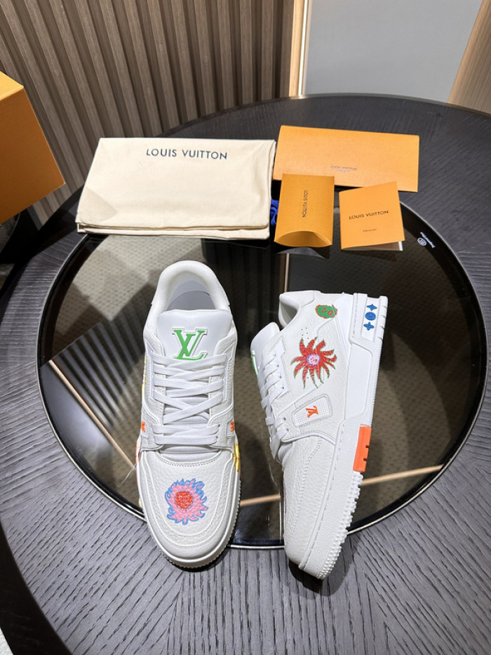 LUSV SNEAKERS