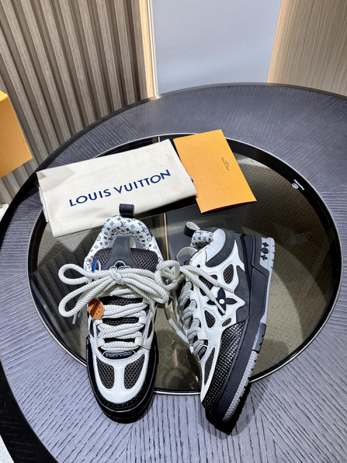 LUSV SNEAKERS