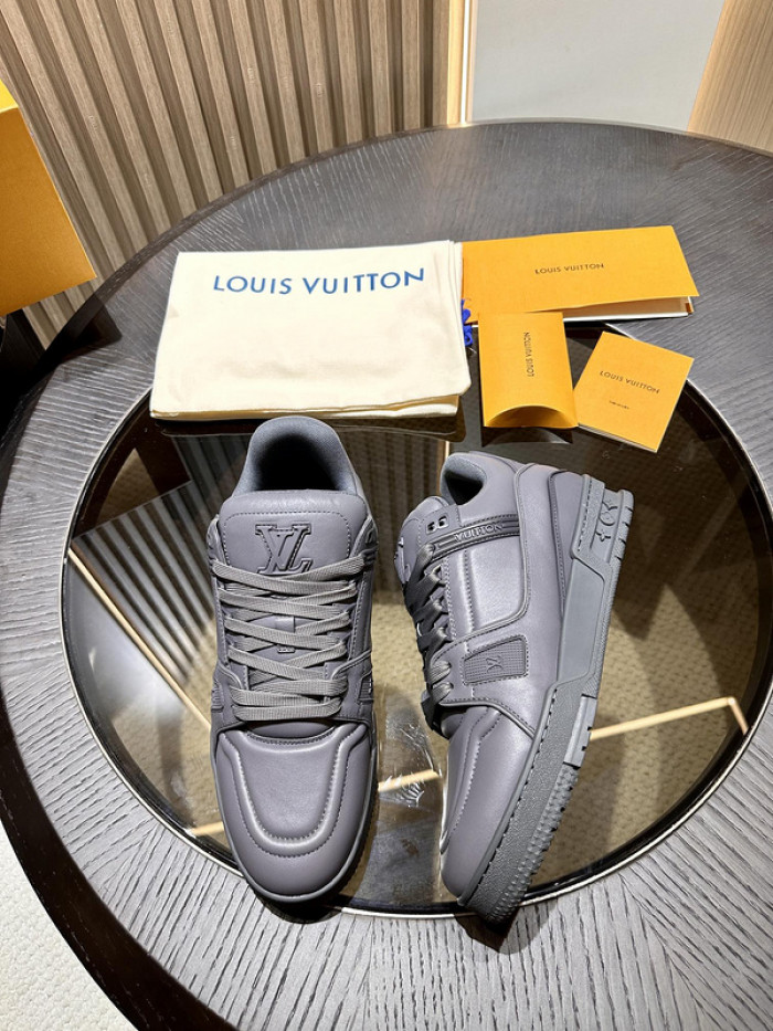 LUSV SNEAKERS