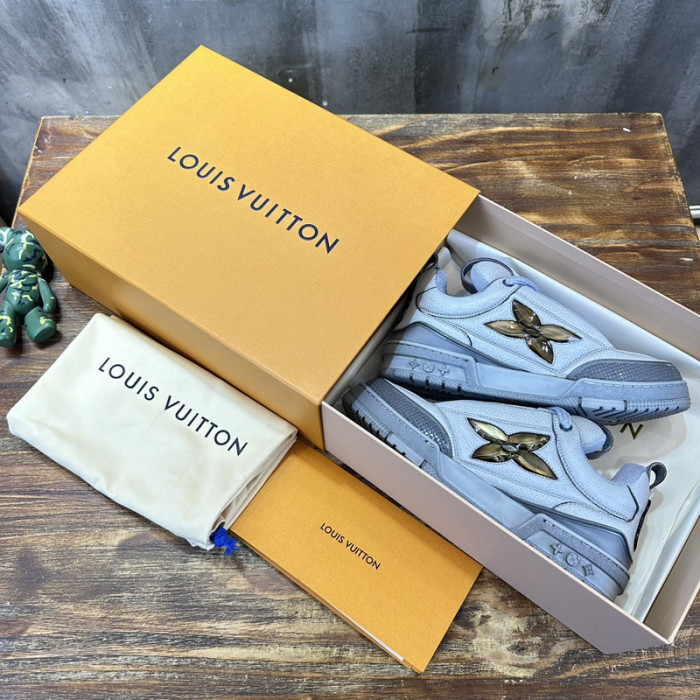 LUSV SNEAKERS