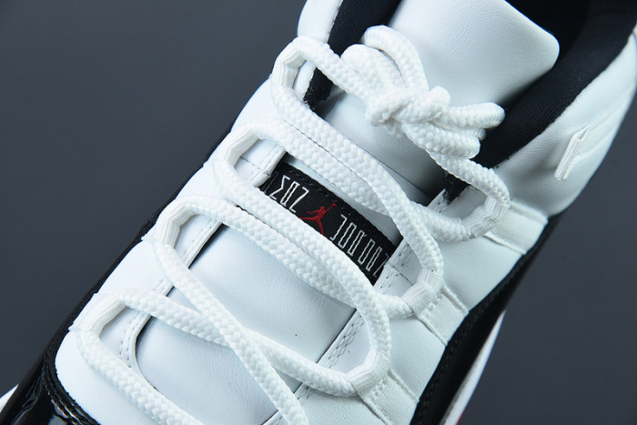 Air Jordan 11 Retro Low Concord-Bred AV2187-160