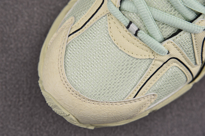 As*ic*s gel-kahana 8 green/black 1011b109-301