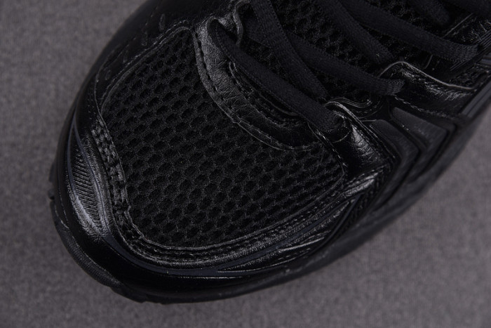 As*ic*s gel kayano triple black men