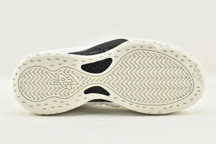 Nike Air Foamposite One CDG White DJ7952 100