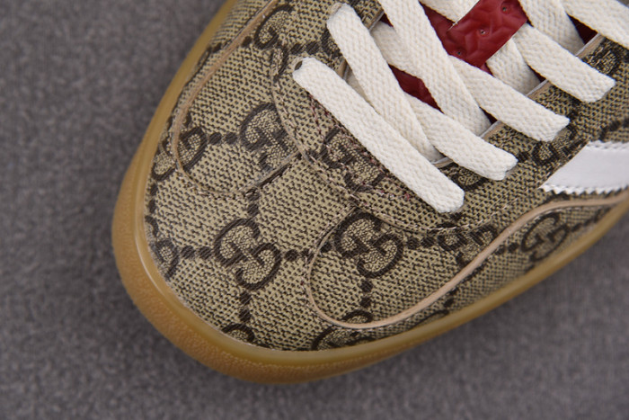 G*u*i x wmns gazelle 