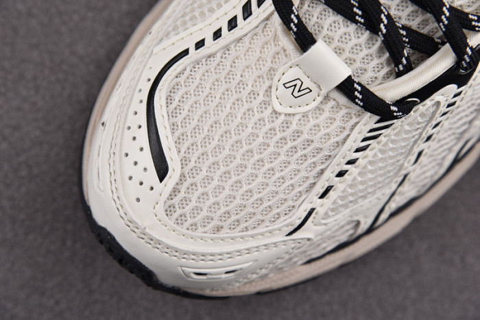 New Balance 1906R x GANNI Low Egret - M1906RGG