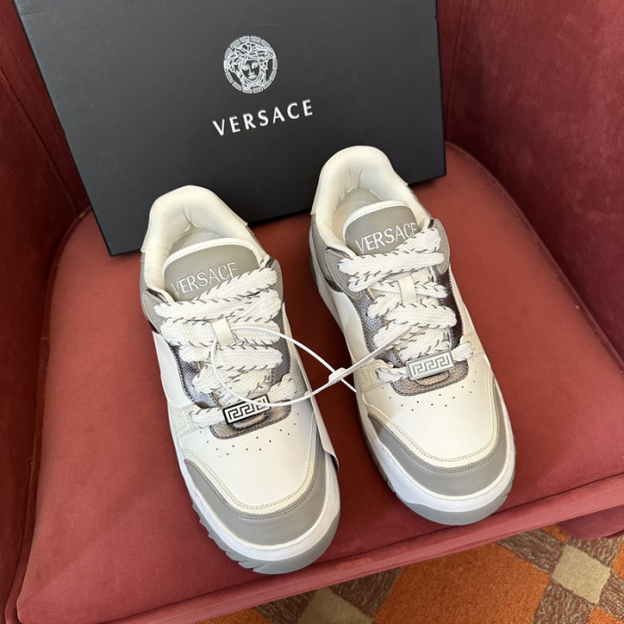 VRCE Sneaker