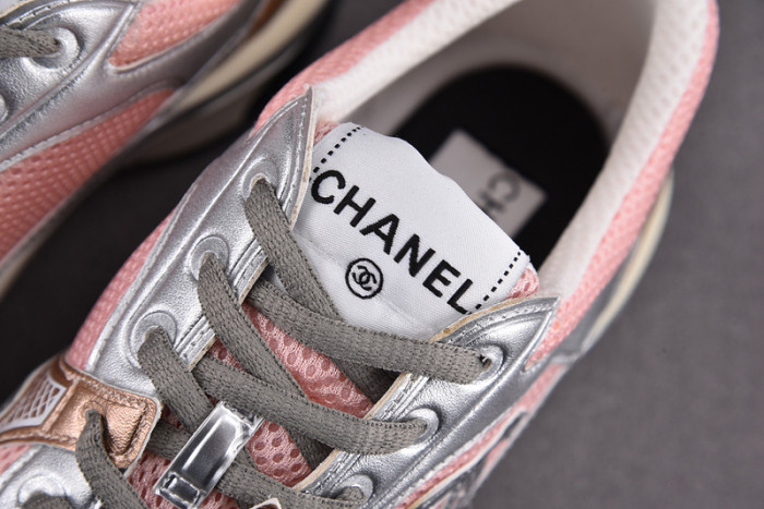 CHNL Sneaker