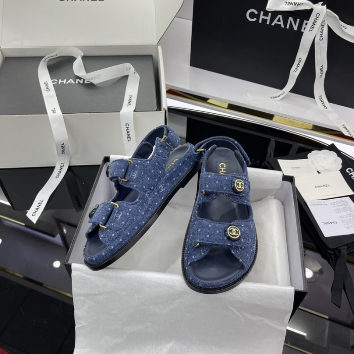 CN Slide Sandal