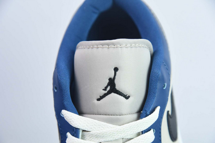 Air Jordan 1 Low French Blue College Grey DC0774-402
